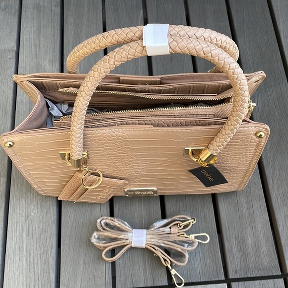 Bebe Bella Croco Satchel with Card Case Purse is not new. - Picture 10 of 13